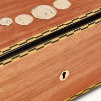 elie bleu medal cigar humidor brown