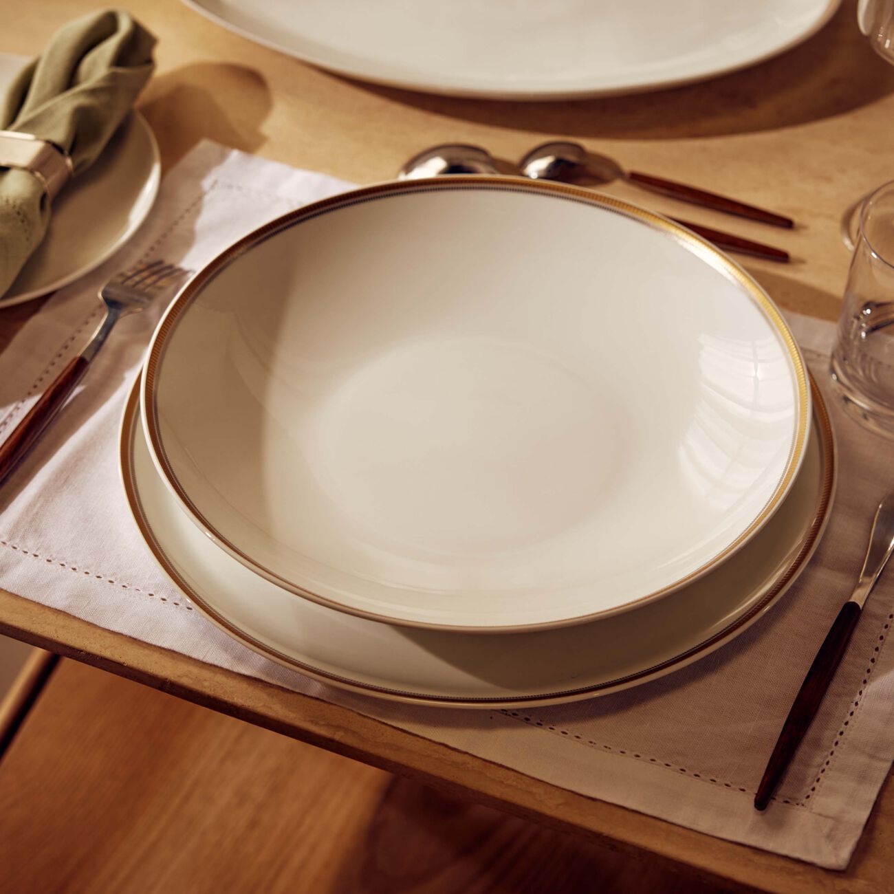 bernardaud gage serving platter round white 29cm