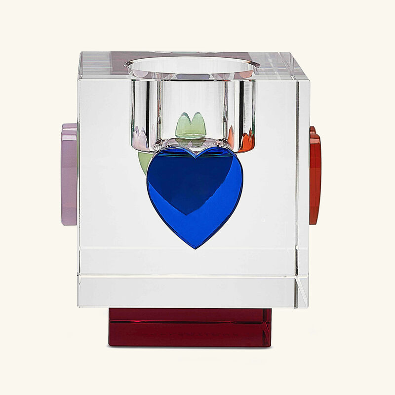 حامل الشموع ليا مزين بقلوب ريفليكشنز كوبنهاغن حامل الشموع ليا مزين بقلوب