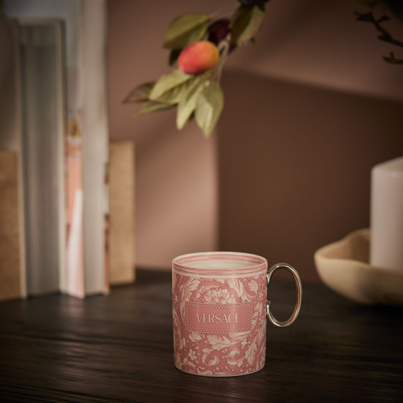 versace barocco mug pink