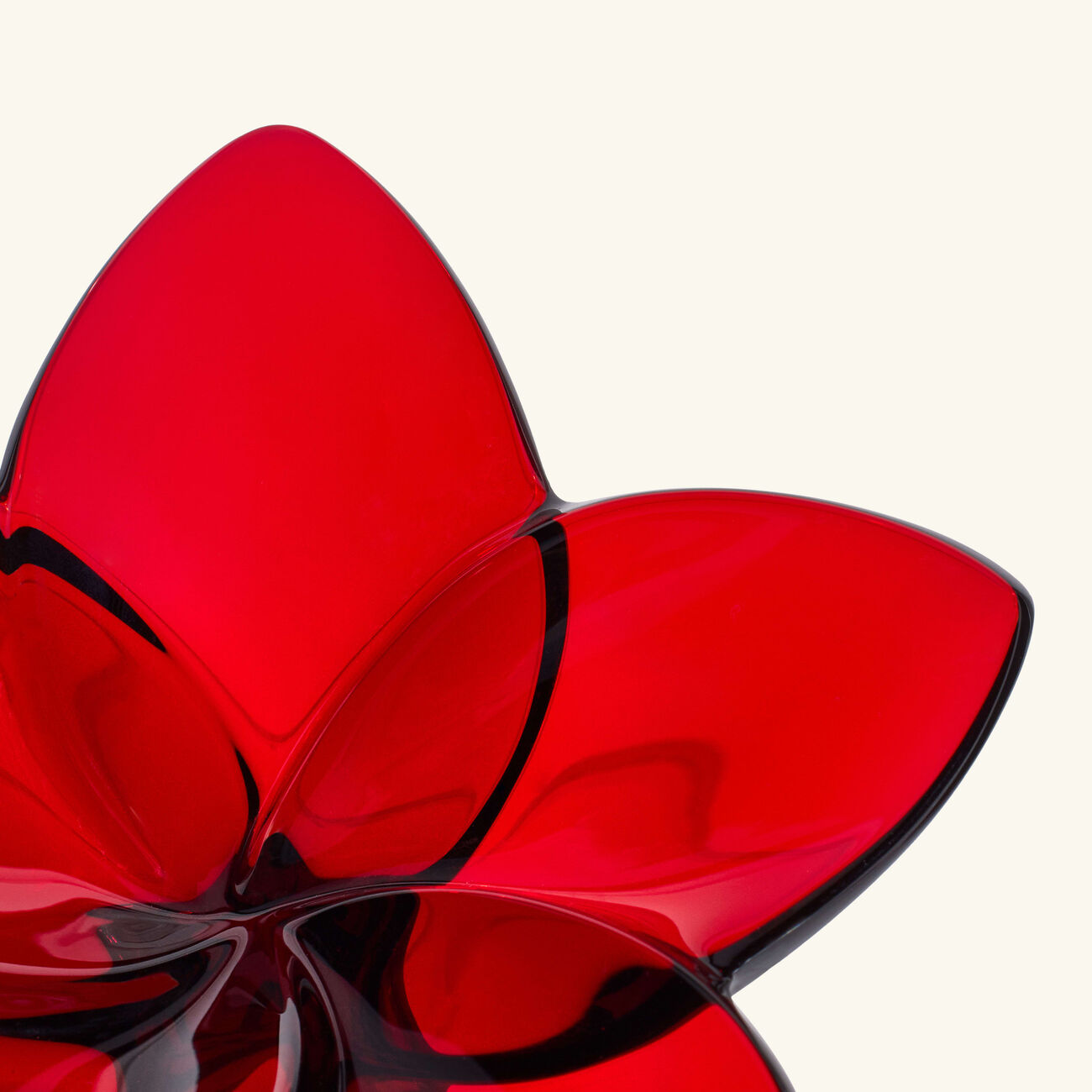 baccarat the bloom collection figurine mini red