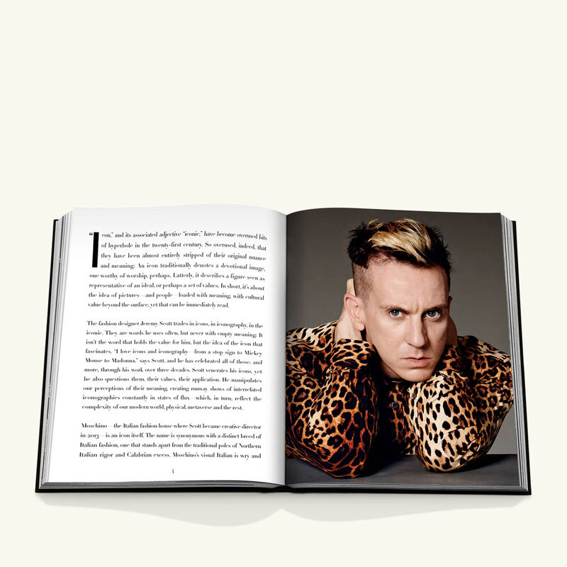 assouline moschino book 35x28cm