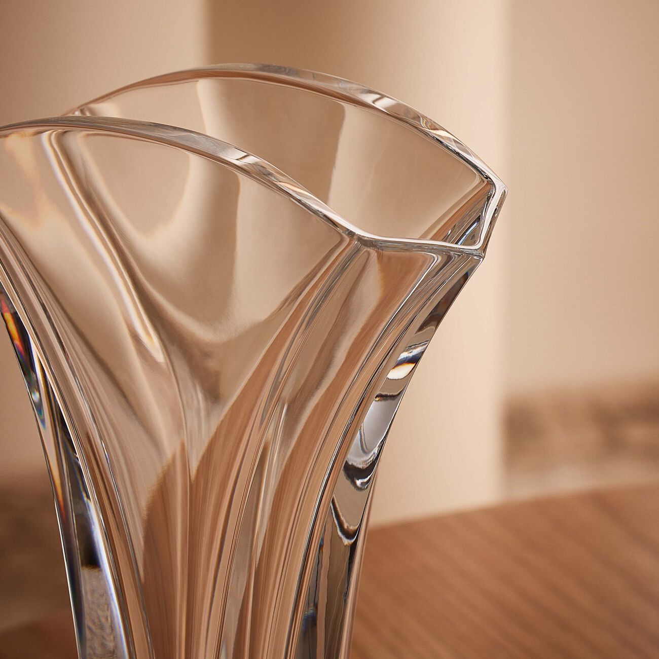 baccarat ginkgo vase small clear