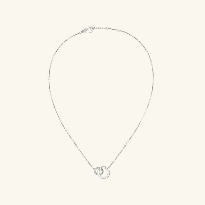 طقم إيدول دو كريستوفل من قلادتين تشوكر باللون الفضي طقم إيدول دو كريستوفل من قلادتين تشوكر باللون الفضي