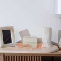 lalique piou tail down sculpture small pink