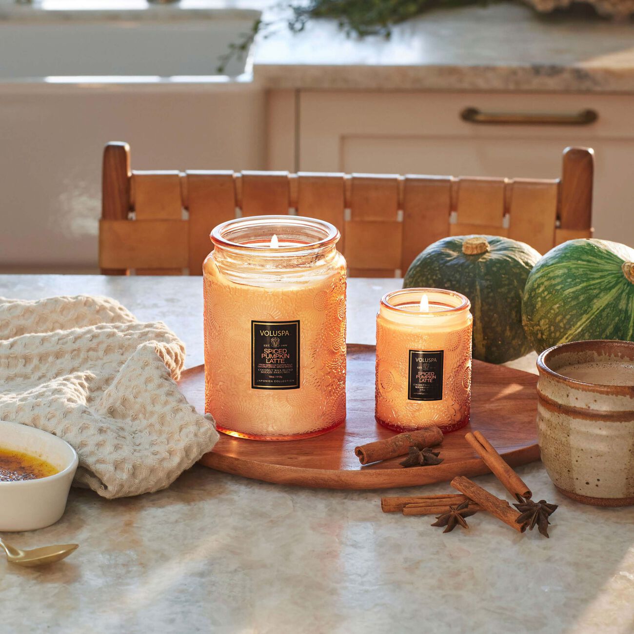 voluspa spiced pumpkin candle