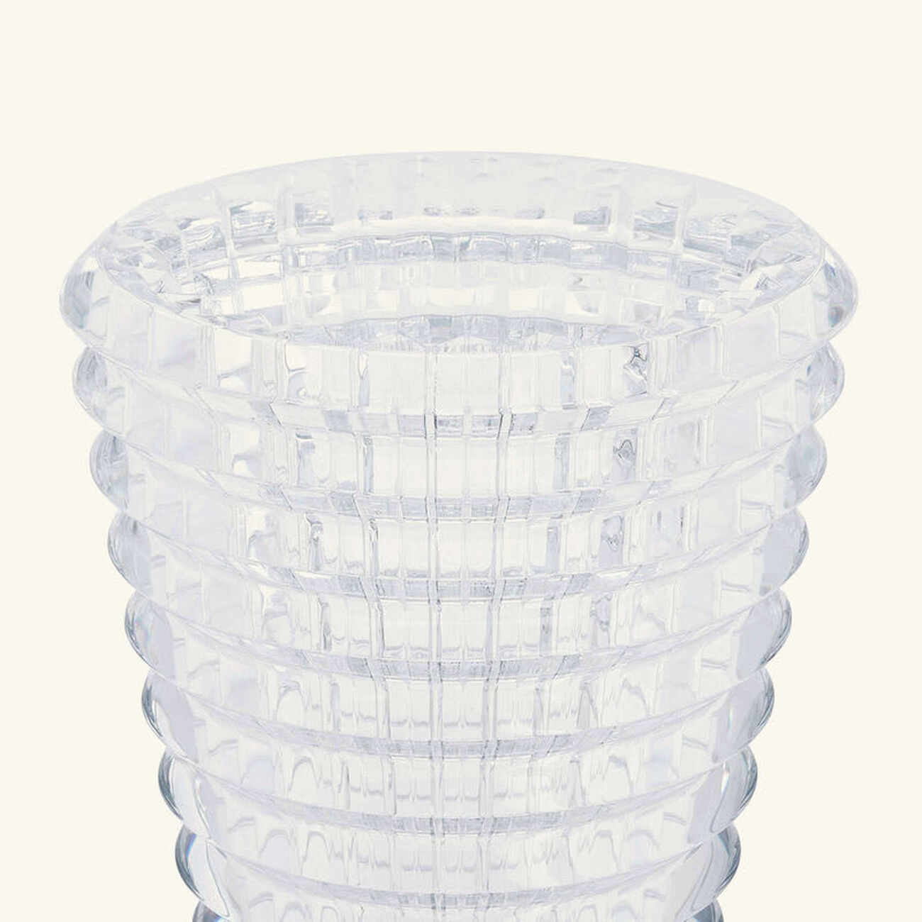 baccarat eye vase round medium clear