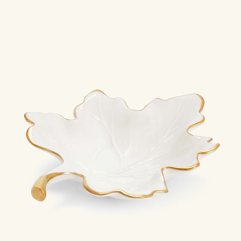 villari autumn fig leaf trinket tray small white