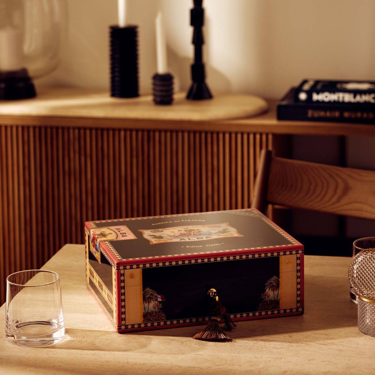 elie bleu flora de alba cigar humidor black