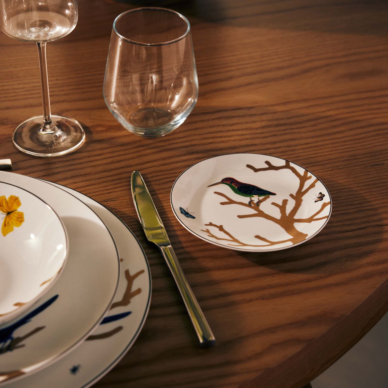 bernardaud aux oiseaux bread butter plate round gold 14cm