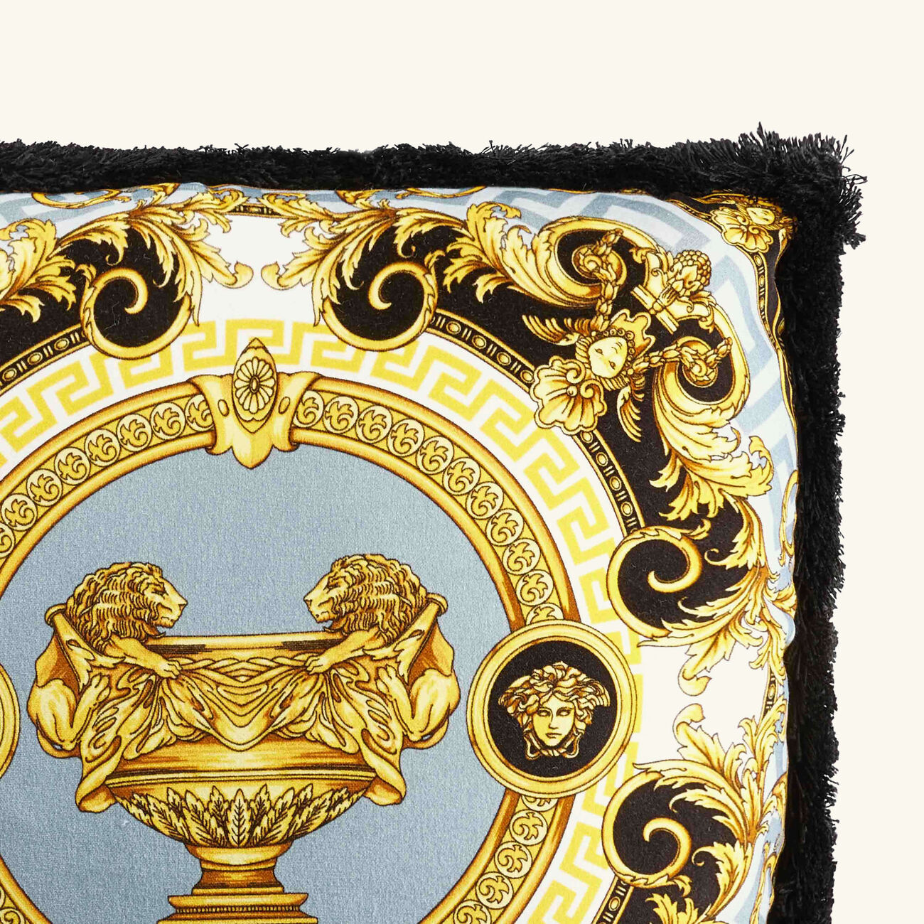 versace la coupe des dieux pillow