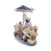 Flowers Of The Season Woman Sculpture Flowers Of The Season Woman Sculpture, small