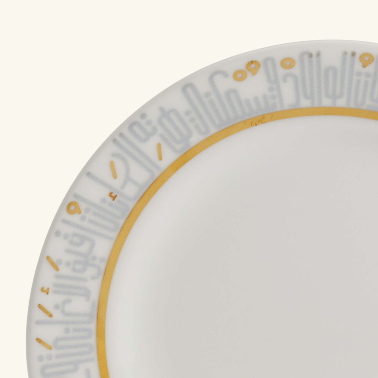 دملاج طقم حياة المؤلف من 6 أطباق للخبز والزبدة باللون الذهبي 17 سم