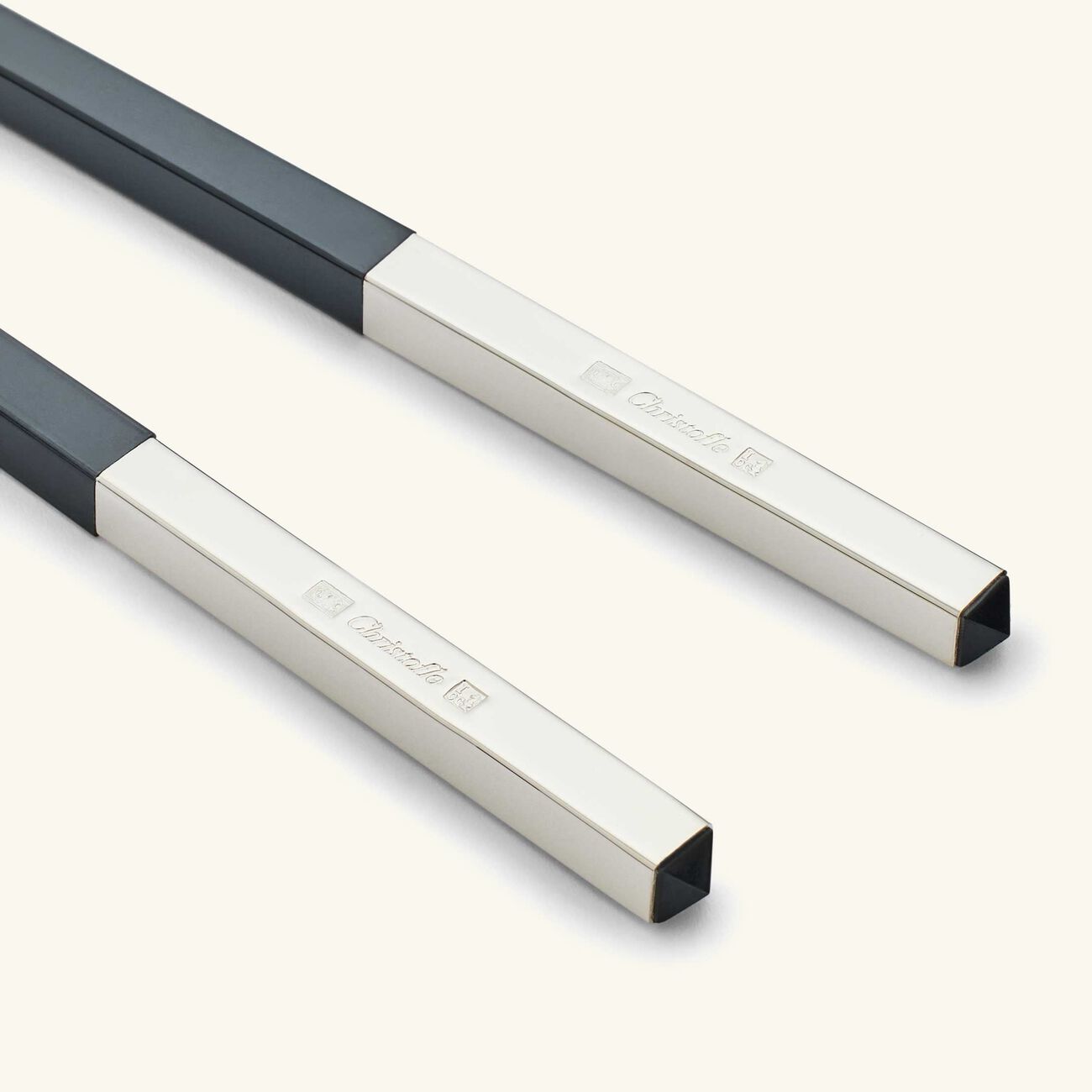 christofle uni chopsticks black