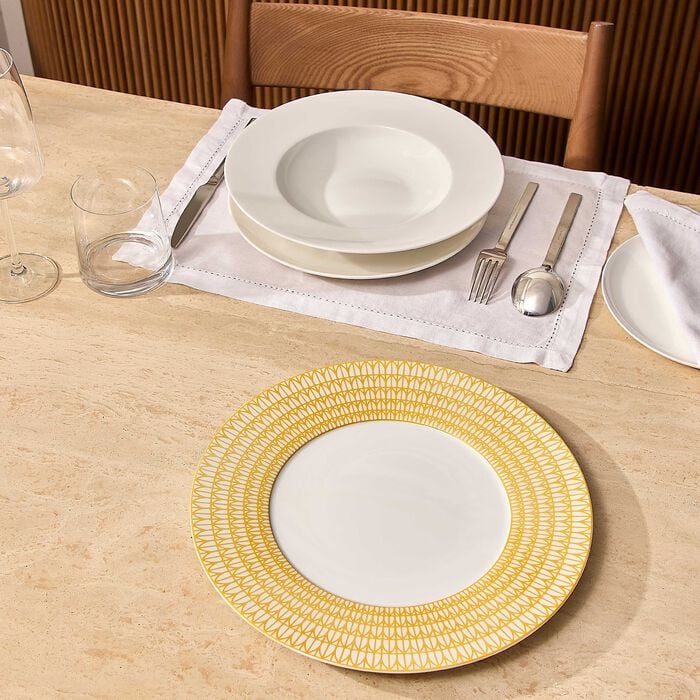 christofle malmaison riviera underplate round yellow 31 cm