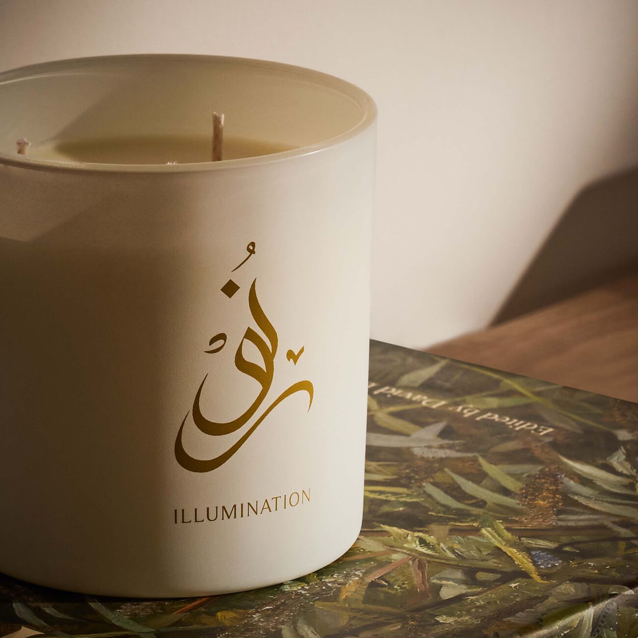 light of sakina illumination candle 850 ml