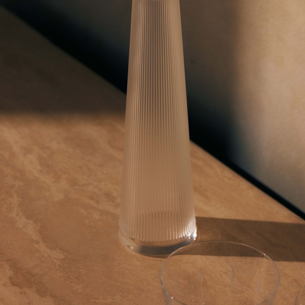 Wingen Decanter Clear lalique wingen decanter clear