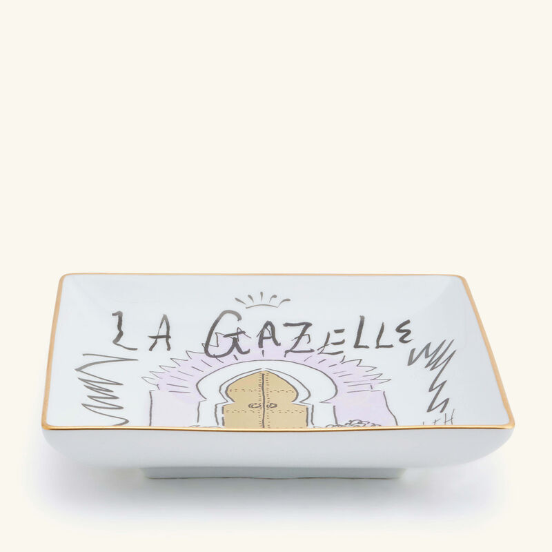 صينية لا غازيل دور مرتفعة الحواف جينوري 1735 صينية لا غازيل دور مرتفعة الحواف