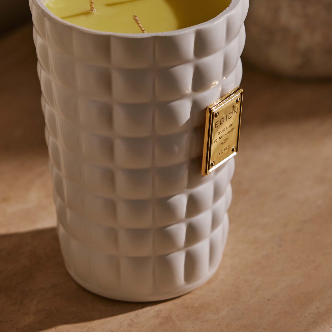 إديون الشمعة العطرية تشيلو سويت نمبر 27 كوتن هارموني بيانكا   300 غ