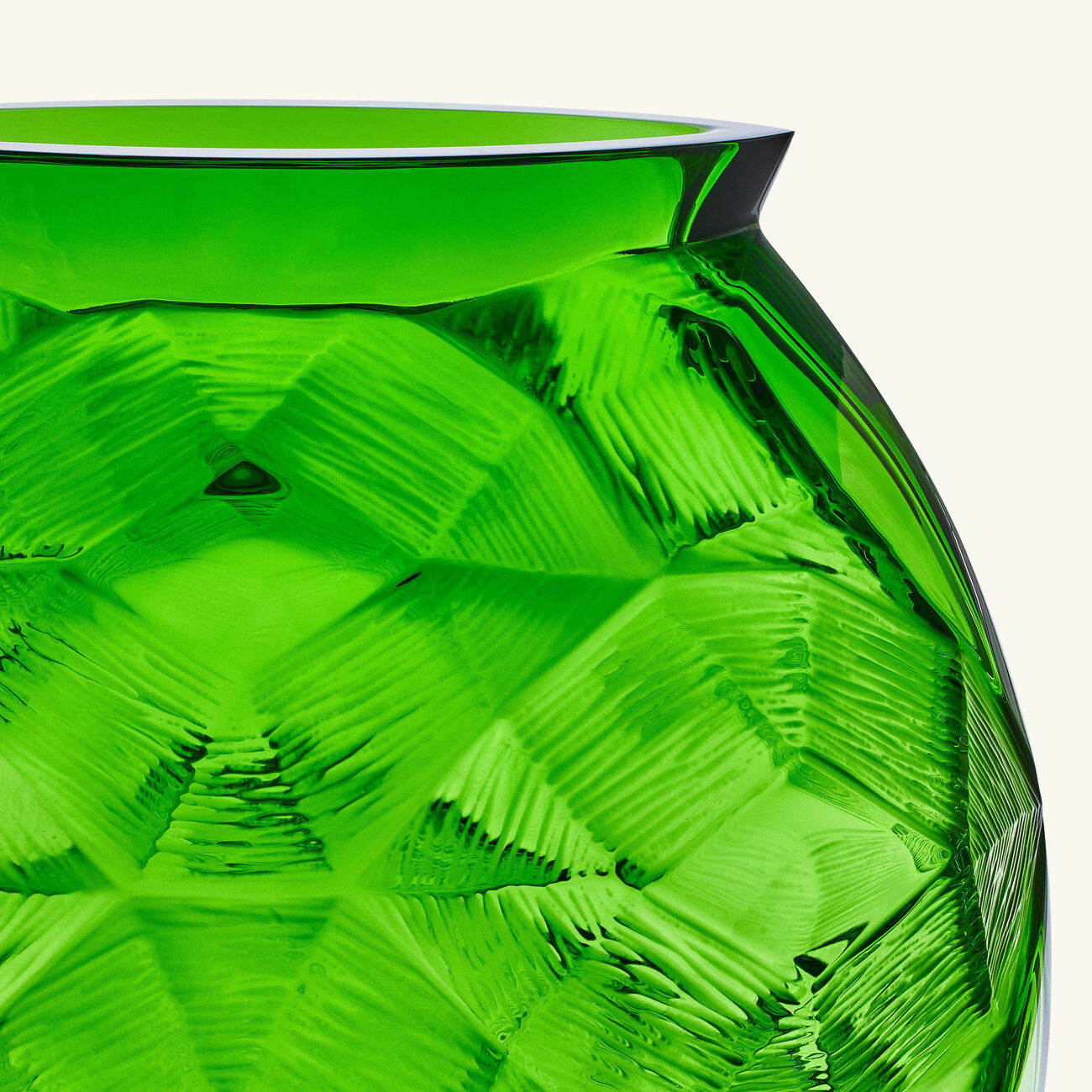 lalique tortue vase medium green