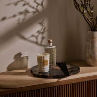 إديون طقم تشيلو سويت نمبر 27 كوتن هارموني بيانكا المؤلف من شمعة عطرية وموزع للعطر