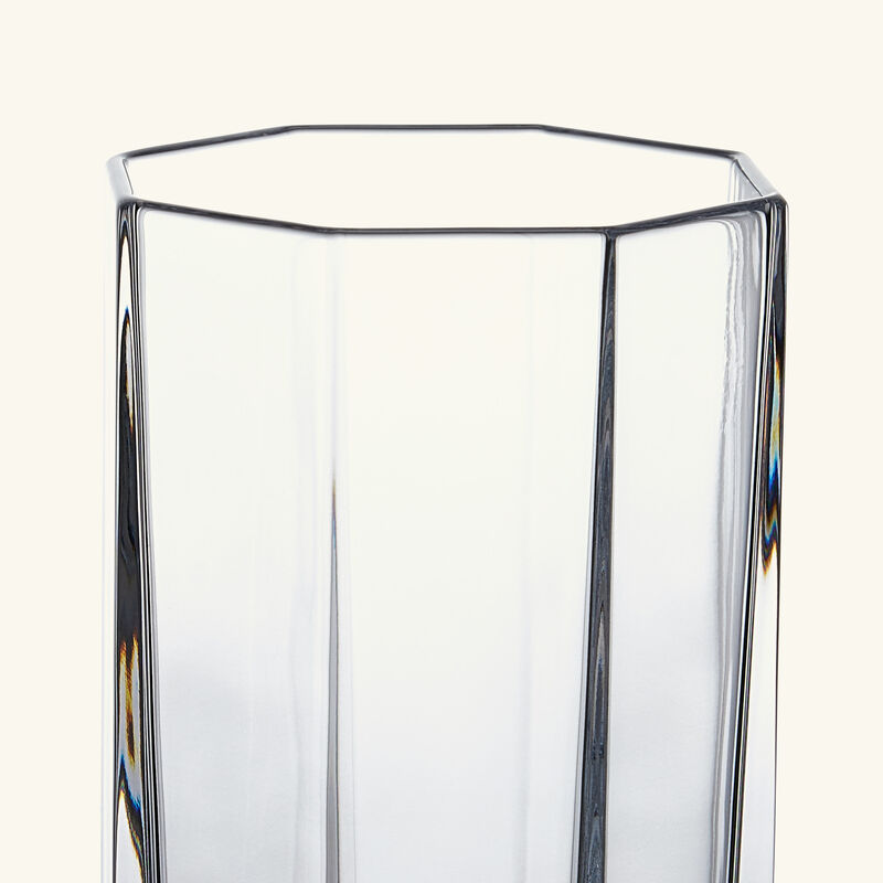 طقم ميدوزا لوميير مؤلف من كأسين للمشروب باللون الشفاف فيرساتشي طقم ميدوزا لوميير مؤلف من كأسين للمشروب باللون الشفاف