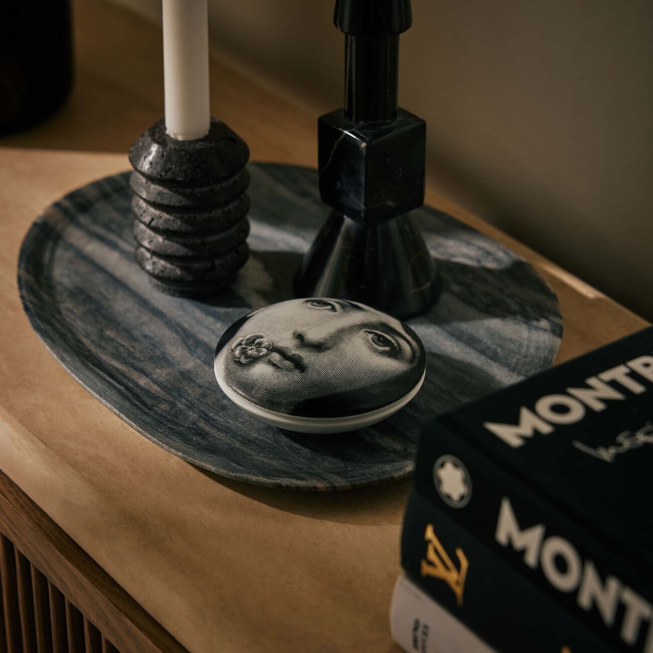 fornasetti tema e variazioni no 137 round box