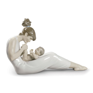 Giggles With Mom Figurine, medium