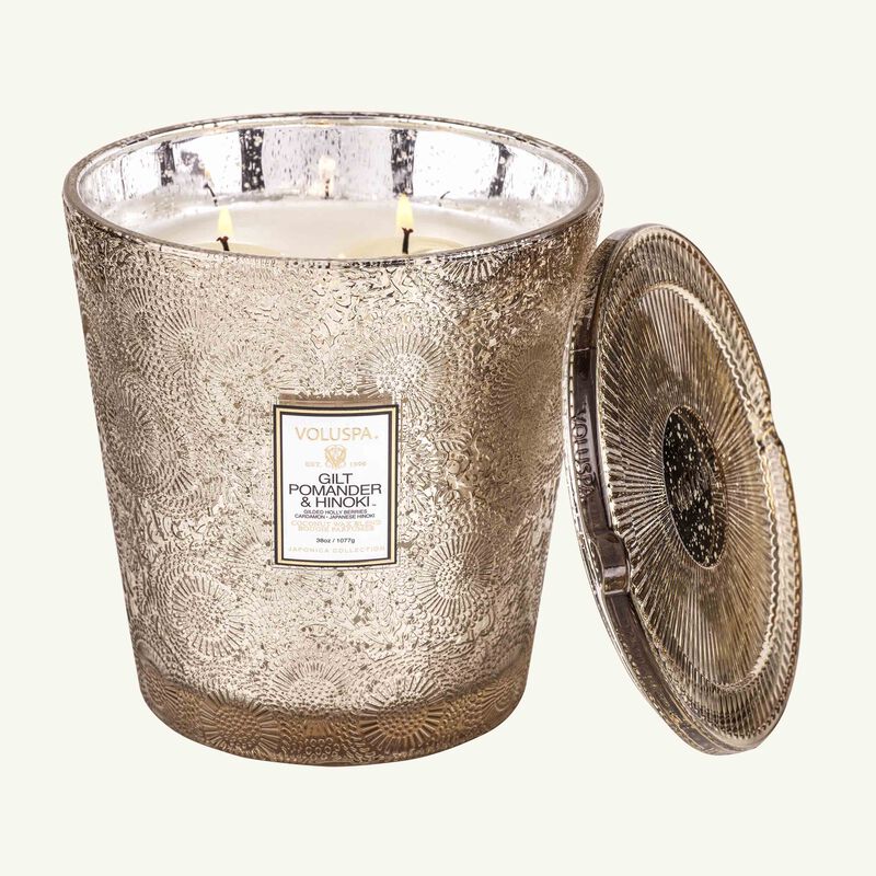 شمعة جيلت بوماندي آند هينوكي فولوسبا شمعة جيلت بوماندي آند هينوكي