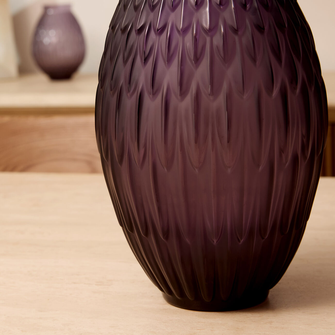 lalique vesper plumes vase medium purple