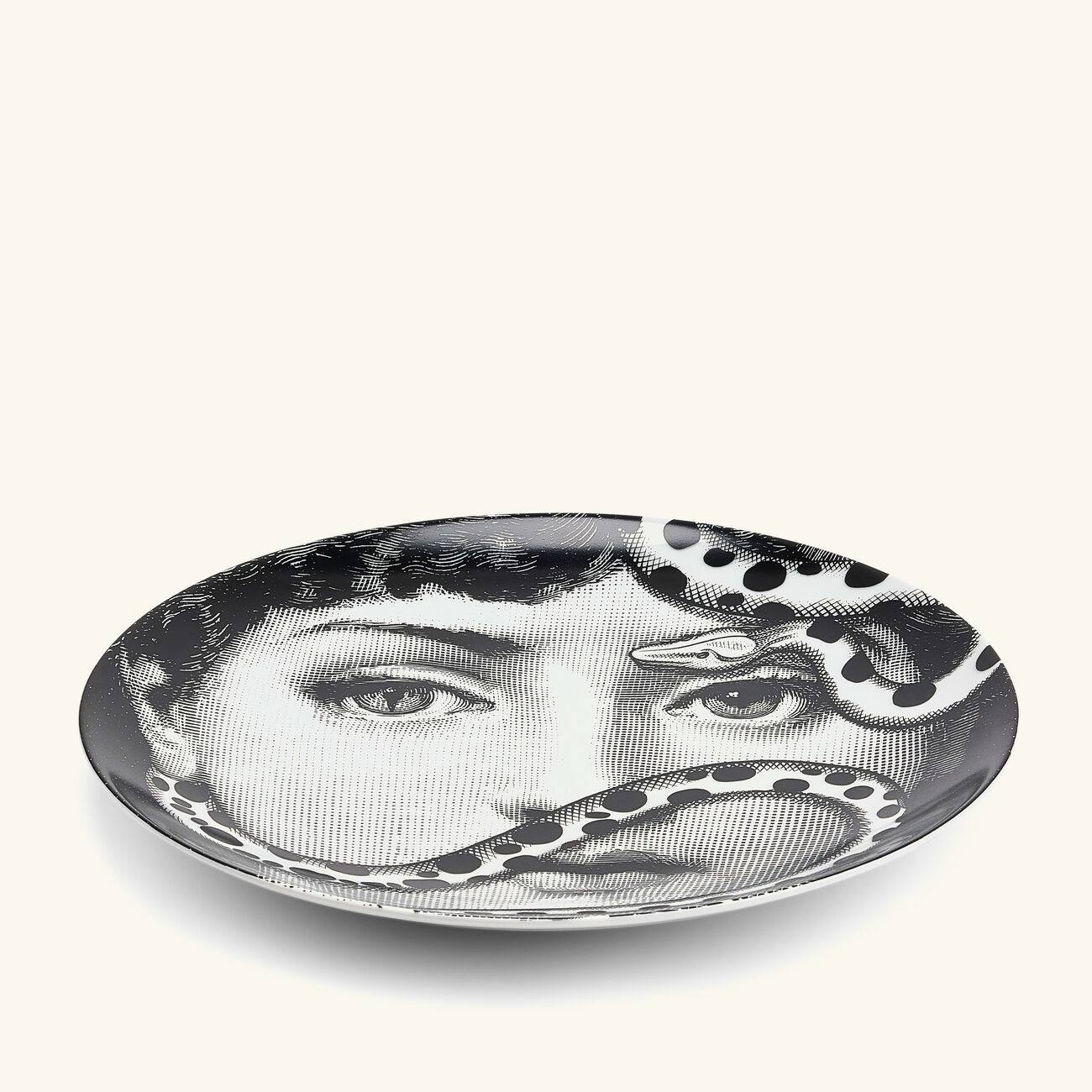 Tema e Variazioni no.383 Wall Plate fornasetti tema e variazioni no 383 wall plate