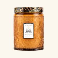 voluspa baltic amber candle