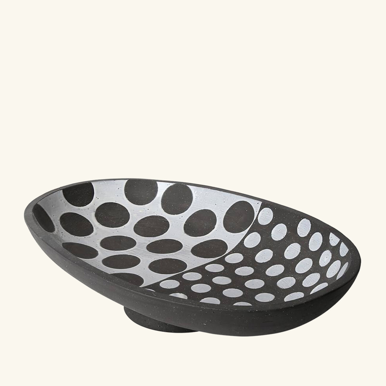 قطعة ديكور مركزية بالم سبرينجز أوبلونج مزينة بنقوش جوناثان أدلر قطعة ديكور مركزية بالم سبرينجز أوبلونج مزينة بنقوش