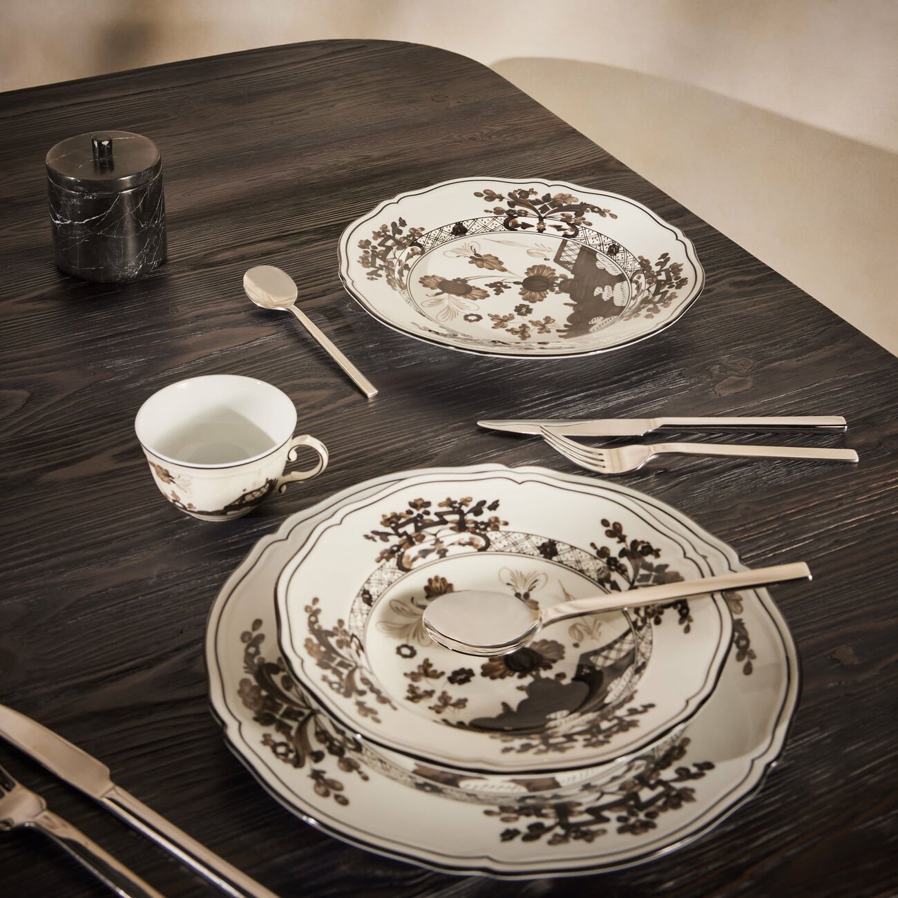 ginori 1735 oriente italiano dinner plate grey