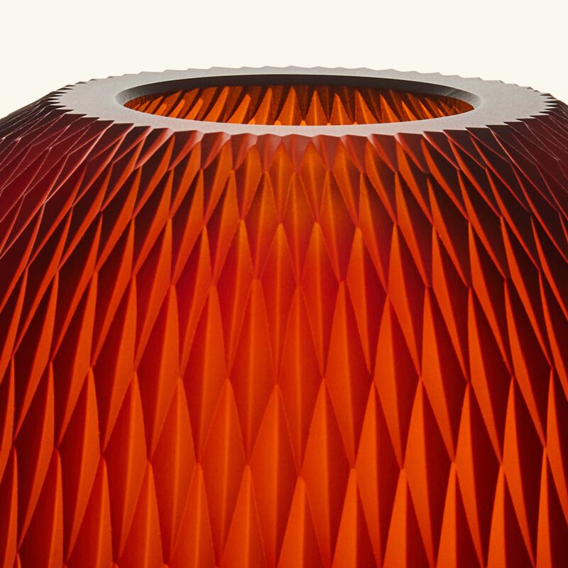 روكل مزهرية ميتامورفوسيس مستديرة متوسطة باللون العنبري