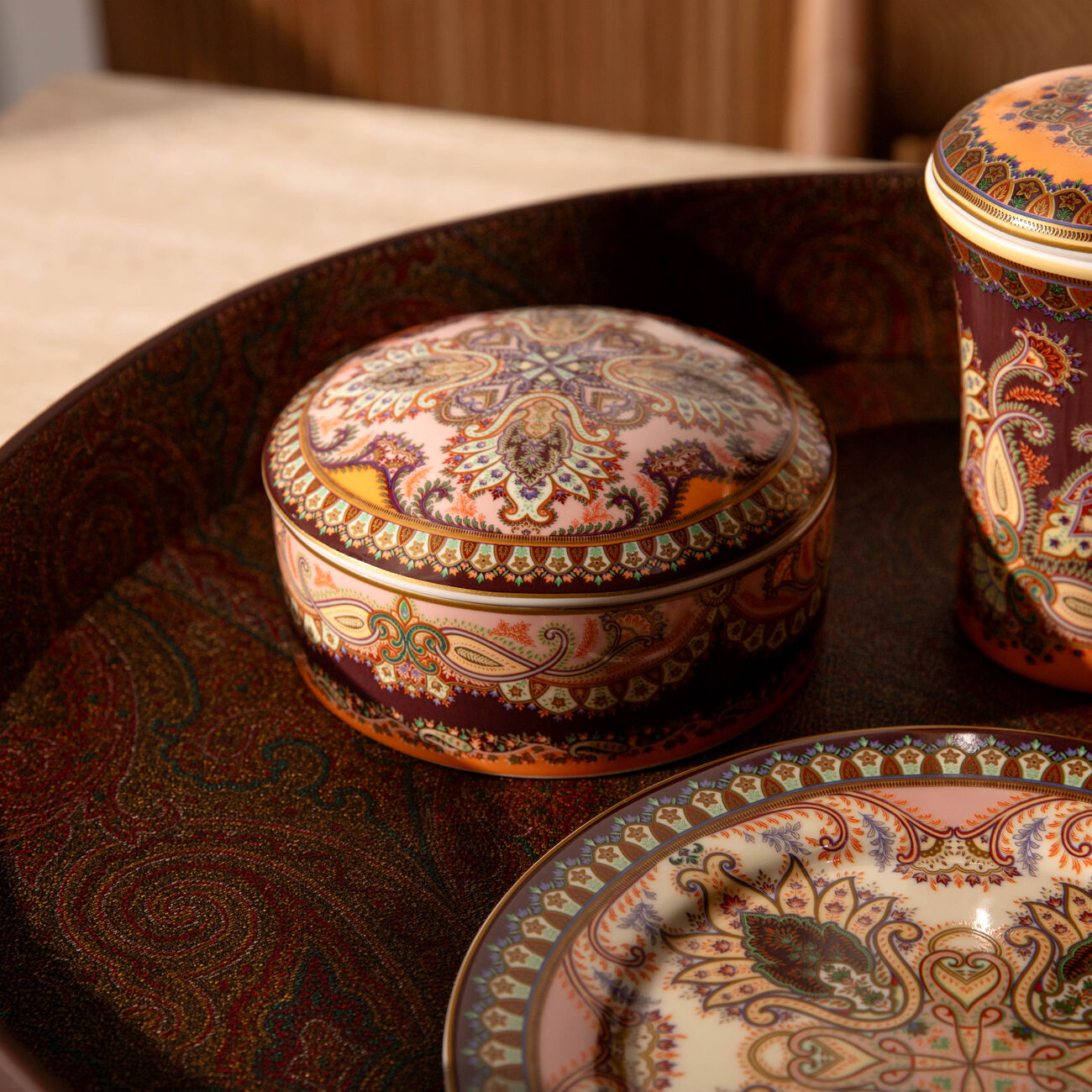 إيترو صندوق المجوهرات ثيسل باللون الوردي