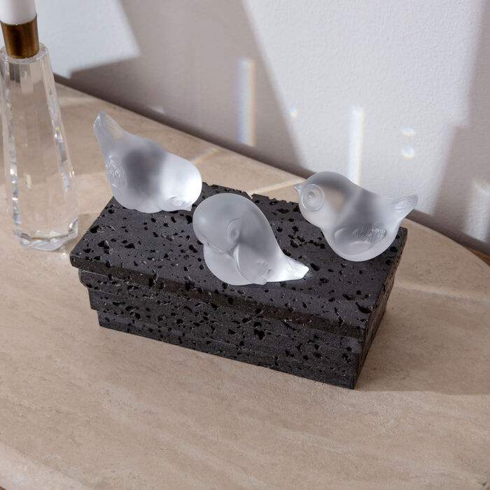 لاليك تمثال بيو على شكل طير ذيله للأسفل صغير شفاف