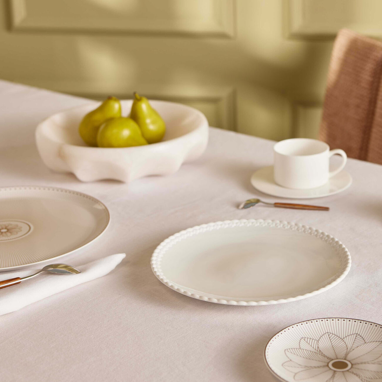 christofle babylone dinner plate round white 27cm