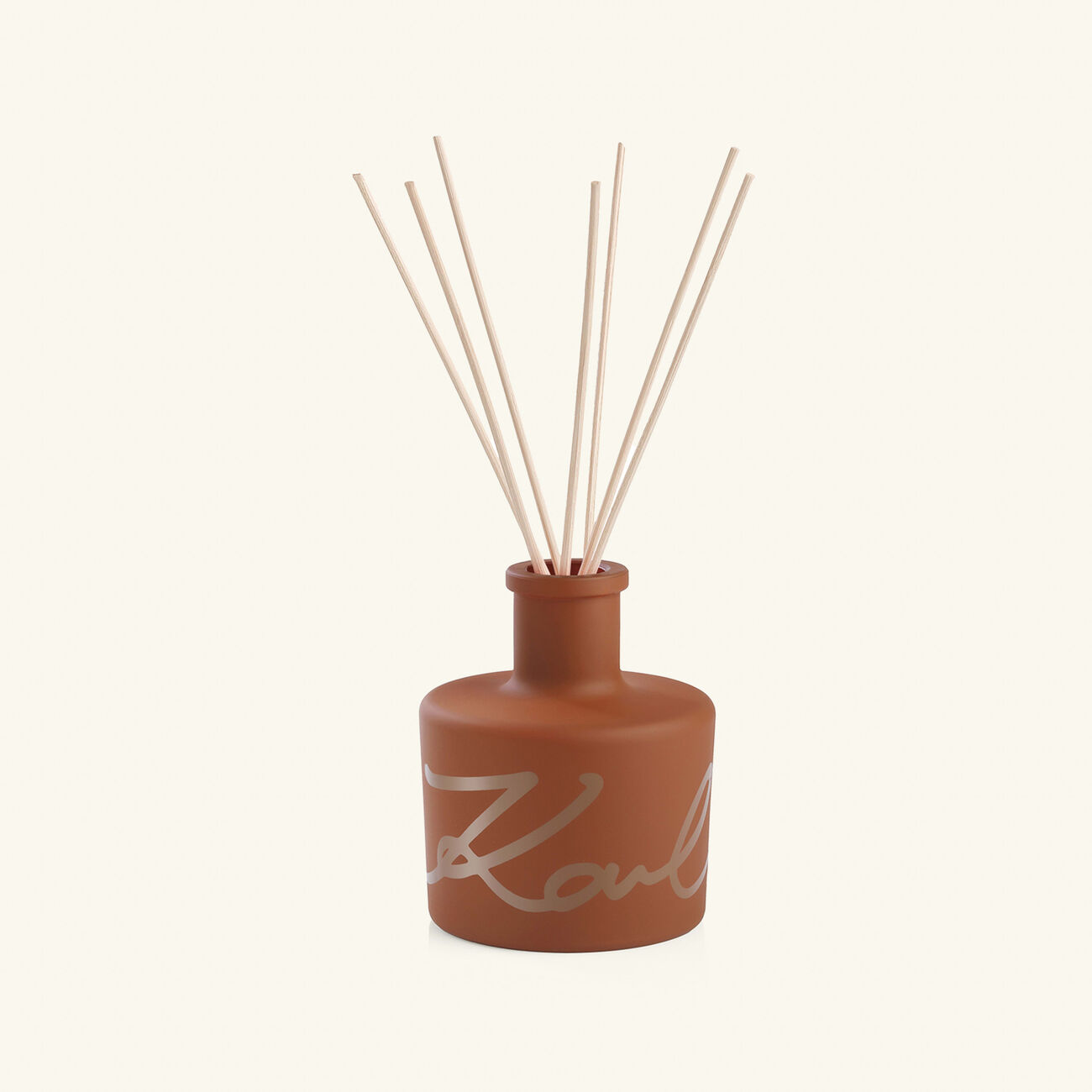 karl lagerfeld essence d ambre reed diffuser with natural sticks