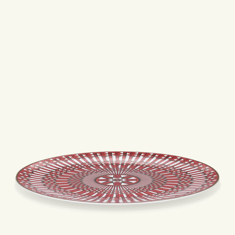 Arcadia Show Plate Round Red 31cm baccarat arcadia show plate round red 31cm