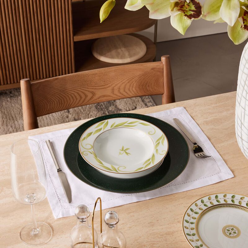 bernardaud vert marais service plate round black