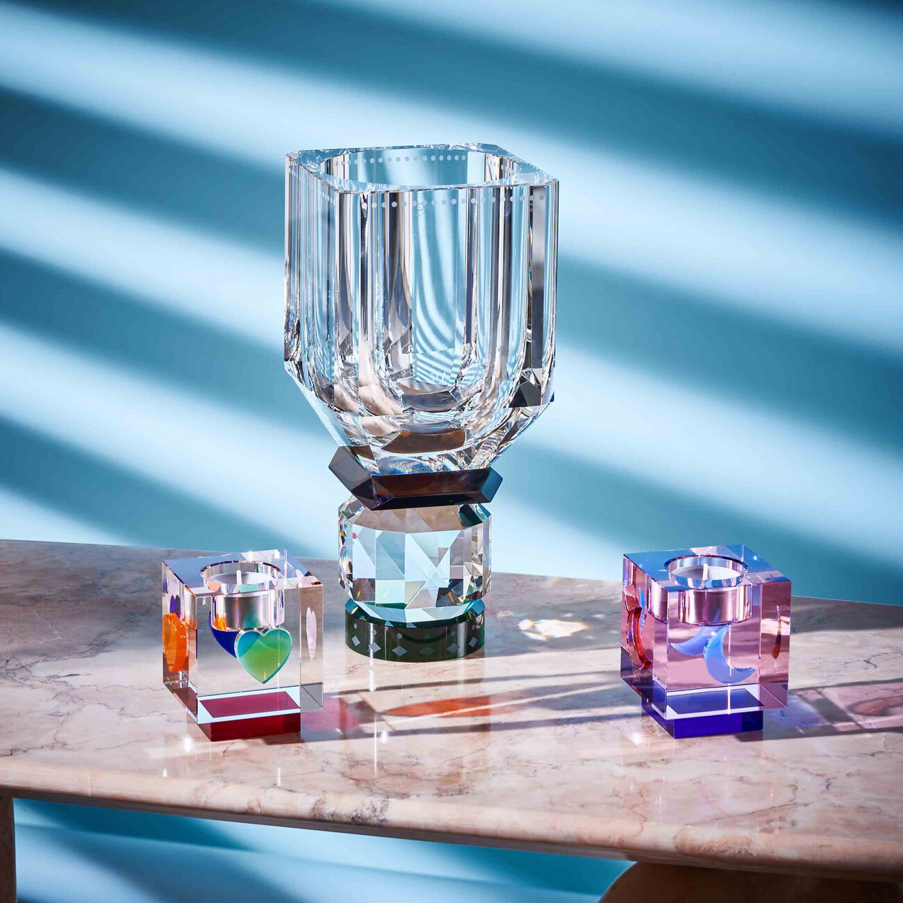 حامل الشموع ليا مزين بقلوب ريفليكشنز كوبنهاغن حامل الشموع ليا مزين بقلوب