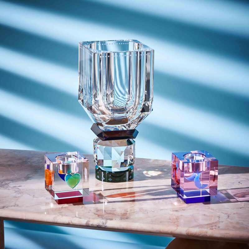 حامل الشموع ليا مزين بقلوب ريفليكشنز كوبنهاغن حامل الشموع ليا مزين بقلوب