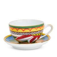 فنجان للشاي مع صحنه من البورسلين, small