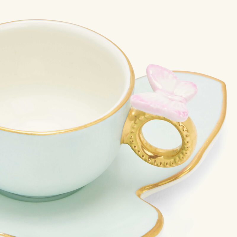 فنجان القهوة باترفلاي مع صحنه أزرق فيلاري فنجان القهوة باترفلاي مع صحنه أزرق