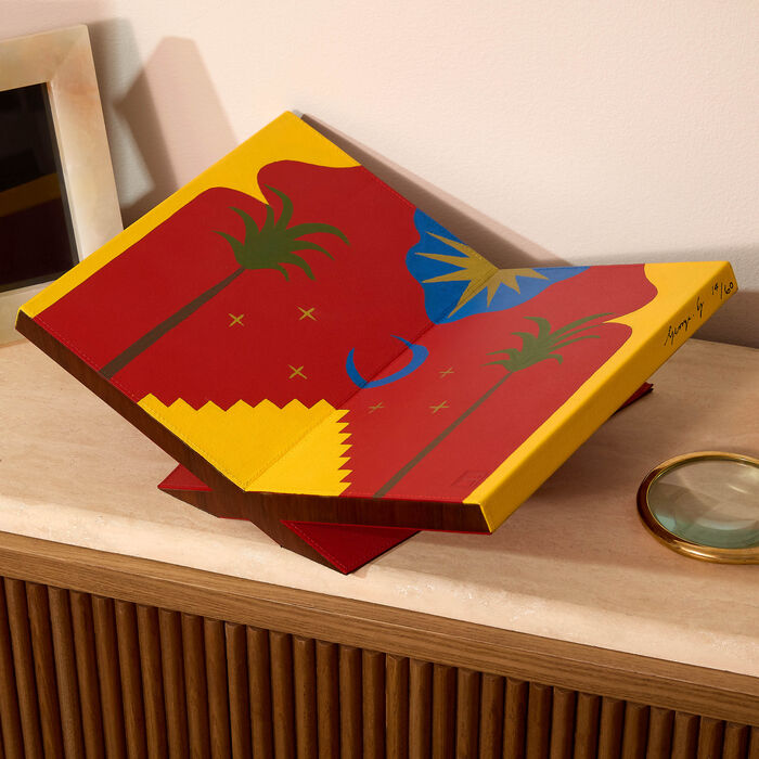 assouline culture classic bookstand red