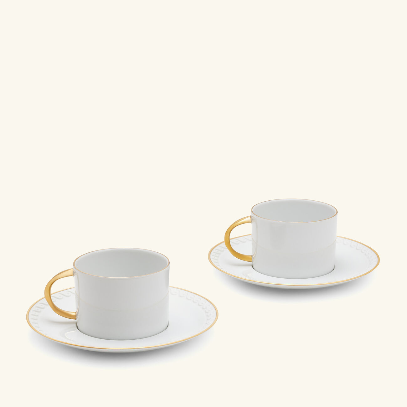 لوبجيه طقم نبتون مؤلف من فنجانين للشاي مع صحنيهما أبيض