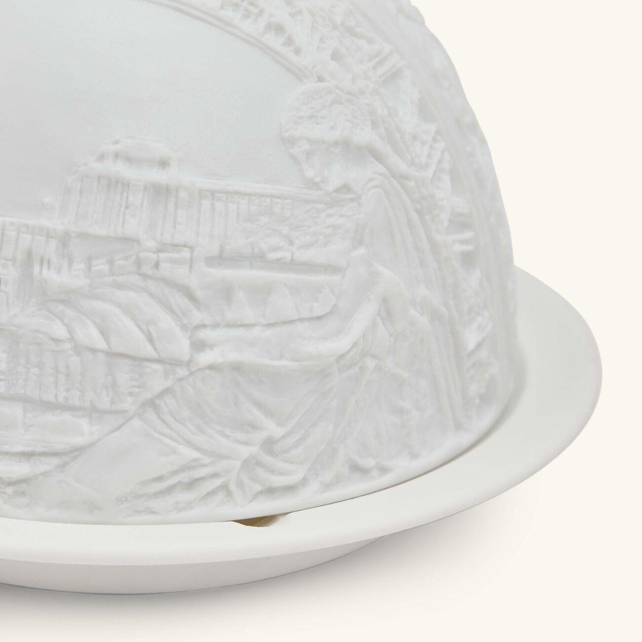 برناردو مصباح ليثوفاني إيفل تاور