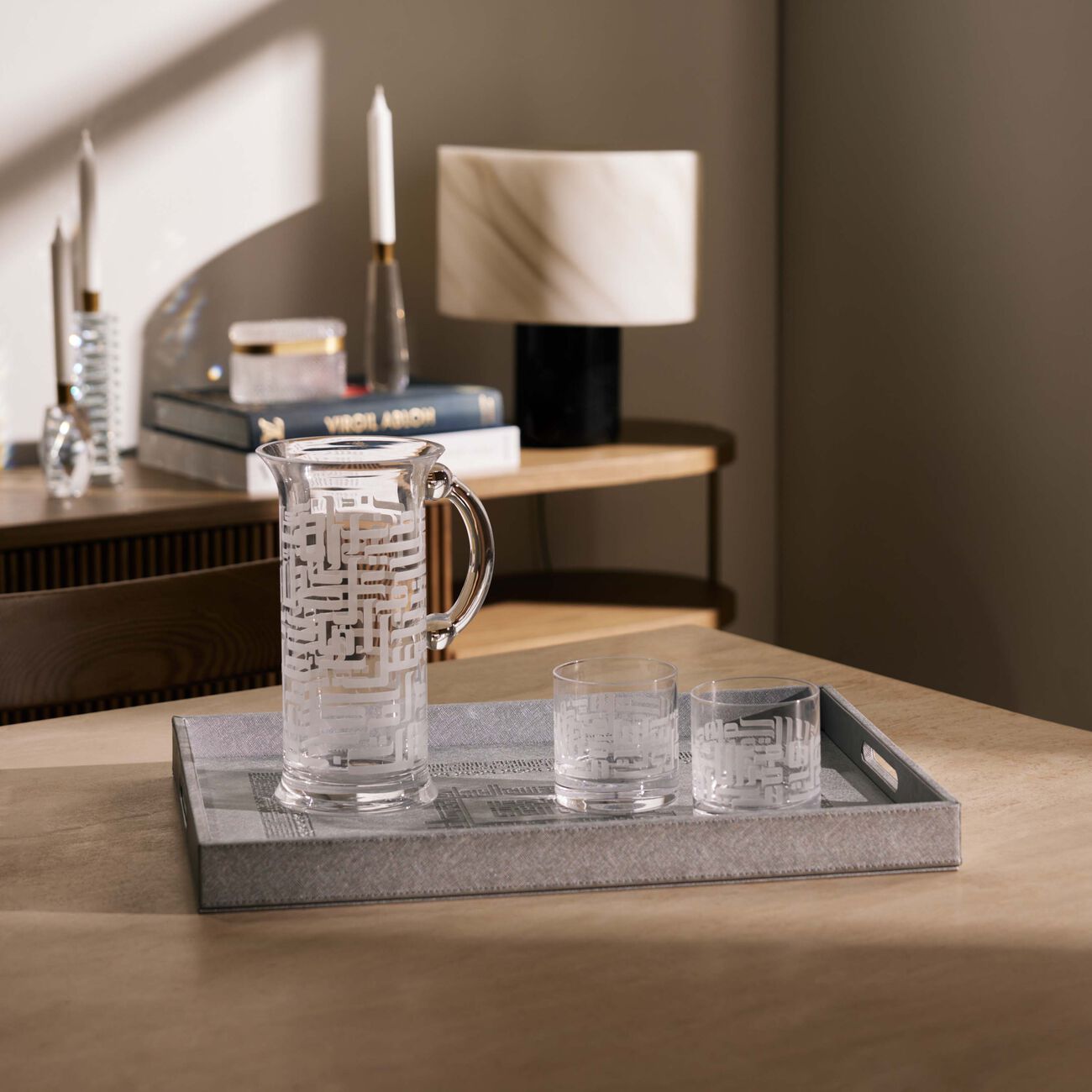 دملاج صينية الضيافة شفا مستطيلة باللون الفضي 49   36 سم