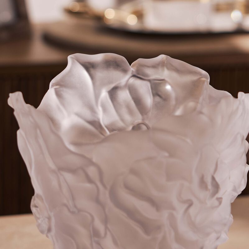 دوم مزهرية كاميليا كبيرة باللون الأبيض